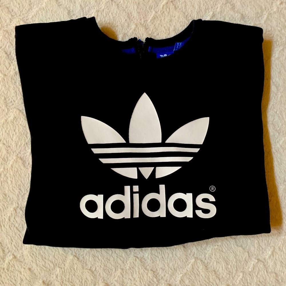 ❤️ Adidas Trefoil Cropped Sweatshirt Size S